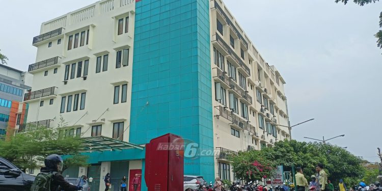 Pemuda Pancasila Menguasai Parkiran RSU Tangsel di Tahun Politik