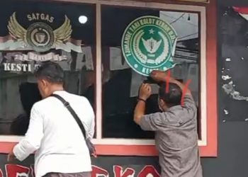 Ormas dan LSM Diperintahkan Tertibkan Atribut oleh Polres Serang hingga Senin Depan