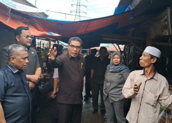 DPRD Lebak Berkunjung ke Pasar Sampay, Pedagang Curhat tentang e-Parking yang Menyebabkan Sepi Pembeli