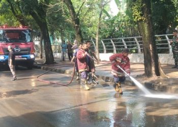 Banjir Rawa Buntu BSD Tinggalkan Lumpur Tebal