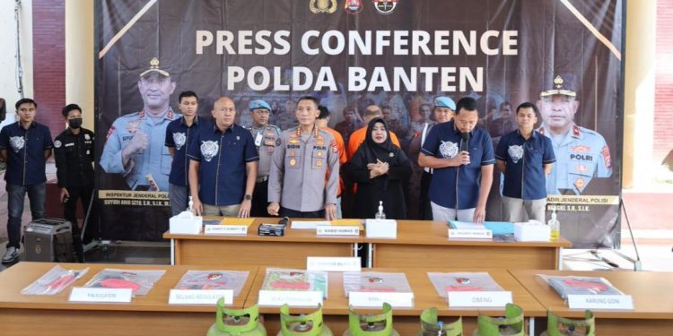Pengoplos Gas LPG Subsidi di Jambe Ditangkap Polisi Banten