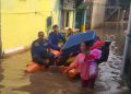 Kali Angke Meluap, Banjir Setinggi 1 Meter Terendam Rumah Warga di Cipondoh Candulan