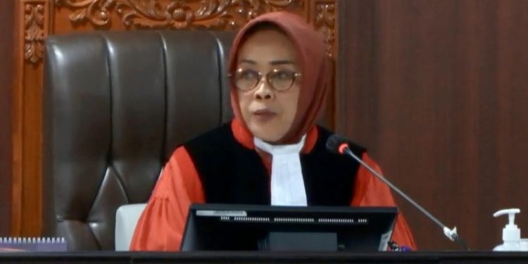 Negara Wajib Gratiskan Pendidikan SD dan SMP di Sekolah Negeri dan Swasta