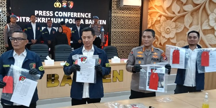Polda Banten Tangkap Ketua LSM Diduga Peras Perusahaan Rp400 Juta