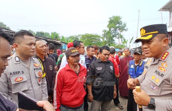 Ojek Pangkalan dan Taksi Online Berkonflik di Stasiun Tigaraksa