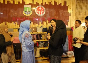 Tenun Badui di Inacraft 2025 Sebagai Unggulan Banten