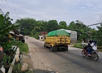 Perbup Baru Atur Jam Operasional Truk Tambang di Lebak dari Malam hingga Pagi
