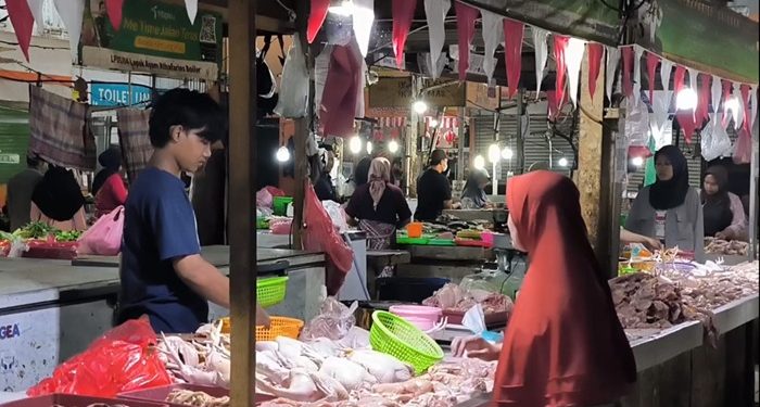 Harga Ayam Potong di Tangsel Naik 90 Persen Membuat Pedagang dan Pembeli Kesulitan