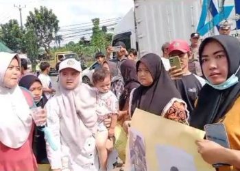 Warga Keluhkan Limbah Pabrik di Balaraja Setelah Penutupan oleh Bupati Maesyal
