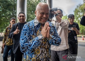 KPK Sita Rp1,3 Miliar dari Ilham dan Kembalikan Mobil mantan Presiden Habibie