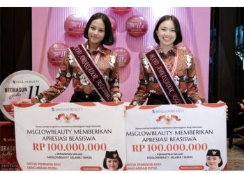 Dua Paskibraka Istana Mendapatkan Beasiswa Sebesar Rp100 Juta