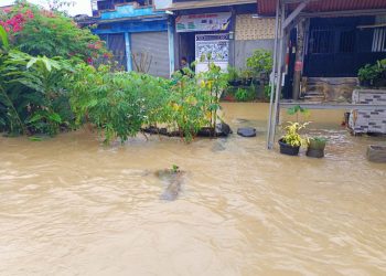 Warga Perumahan Kirana Geram: Banjir Selalu Menerpa Setiap Hujan Turun
