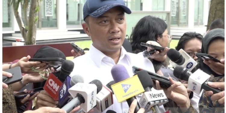 Prabowo Umumkan 10 Pahlawan Nasional Termasuk Soeharto Besok di Istana