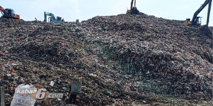Kondisi TPA Cipeucang Tutup Sementara dan Darurat Sampah di Sekitar