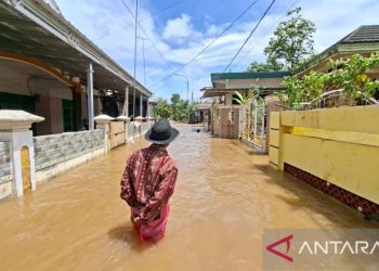 Banjir Tiga Hari Mengganggu Aktivitas Warga Padarincang Serang