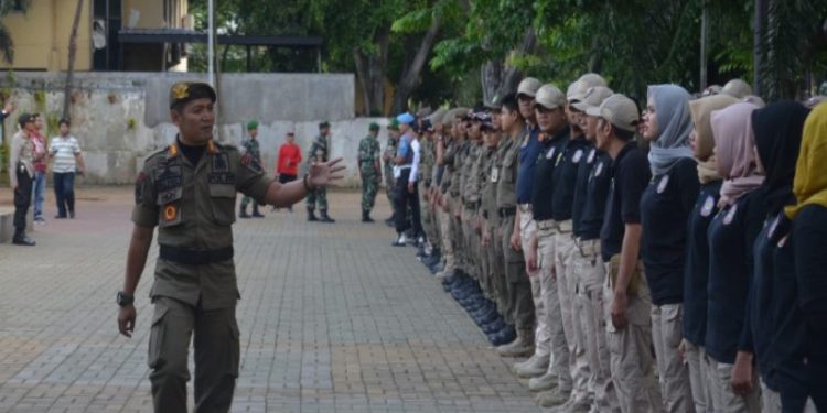 Puluhan Personel Satpol PP Dikerahkan untuk Pengamanan Malam Pergantian Tahun