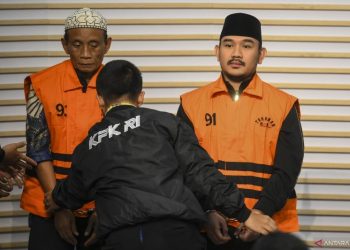 Bupati Bekasi Sampaikan Pesan kepada Gubernur Jabar Usai Jadi Tersangka