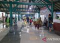 Banjir Rendam Banten Lama Namun Aktivitas Ziarah Tetap Berlanjut