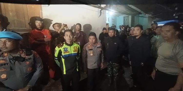 Curah Hujan Tinggi dan Tanggul Jebol Sebabkan Banjir di Cilegon