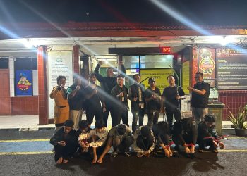 Delapan Remaja Bersenjata Celurit Ditangkap Polisi di Ciputat