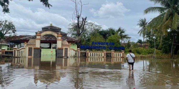 Alih Fungsi Lahan Bantaran Sungai Penyebab Banjir di Kota Serang