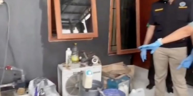 Bongkar Pabrik Narkotika di Perumahan Tangerang oleh BNN