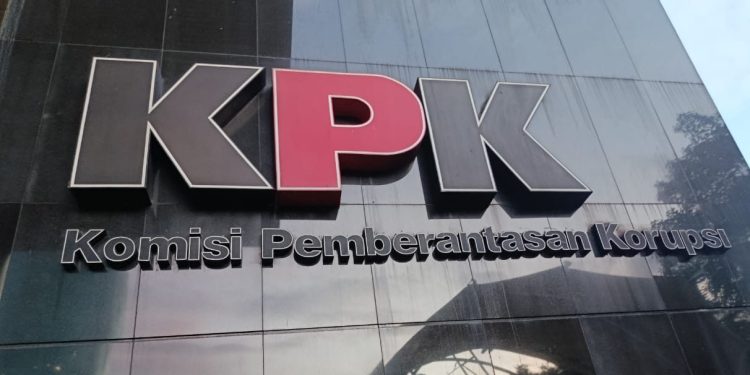 Disita Uang Miliaran dan Logam Mulia 3 Kg Oleh KPK Dari OTT Petinggi Bea Cukai