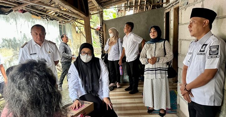 Pelayanan Medis Gratis untuk Anak Penderita Cerebral Palsy di RSUD Balaraja oleh Wabup Intan